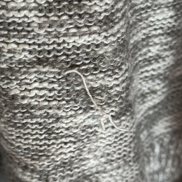 Torrid 3X long sleeve sweater plus size cold shoulder sheer blouse - Picture 6 of 10